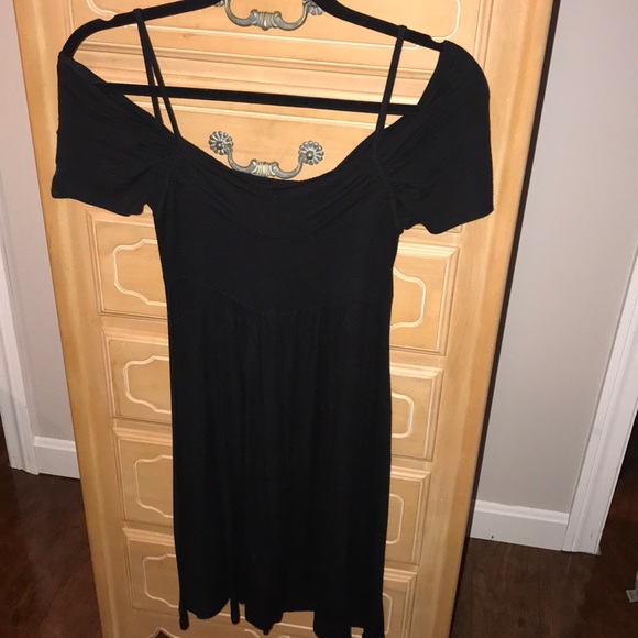 Black Dress - Picture 2 of 3